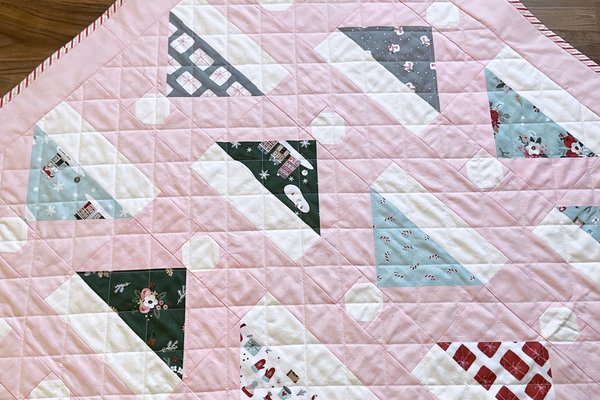 Kris Kringle Christmas Quilt