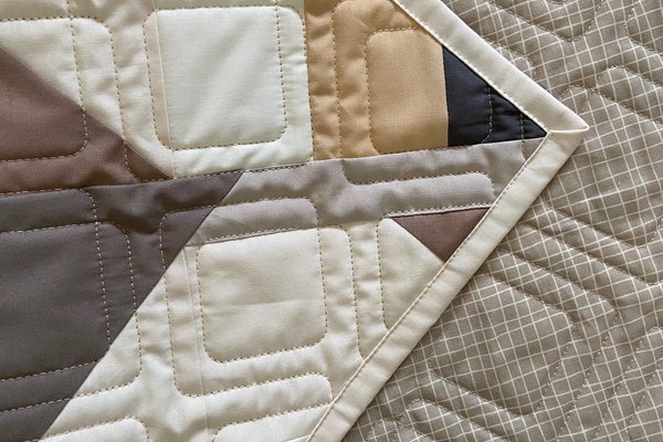 Snow Cabin Quilt