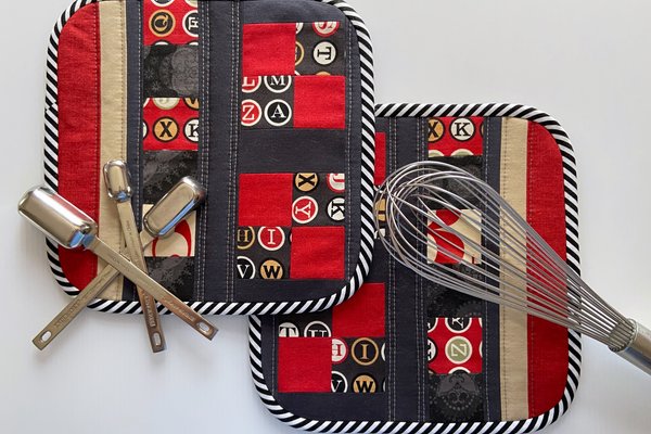 Set of Pot Holders/Trivets