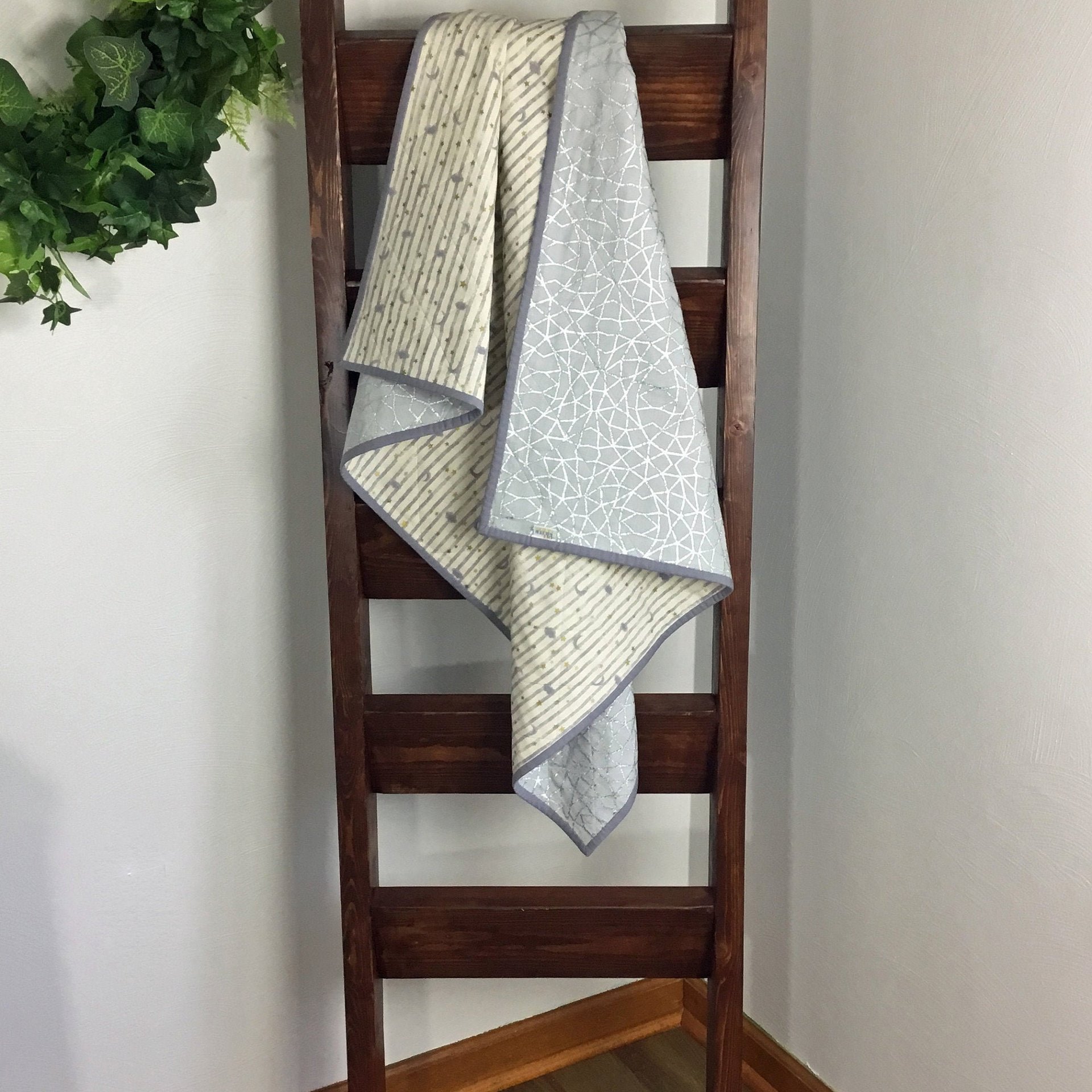 Baby Quilt, Lightweight Reversible Cotton Quilt, Perfect for Stroller, Blanket with Moon and Stars, 34 X 42