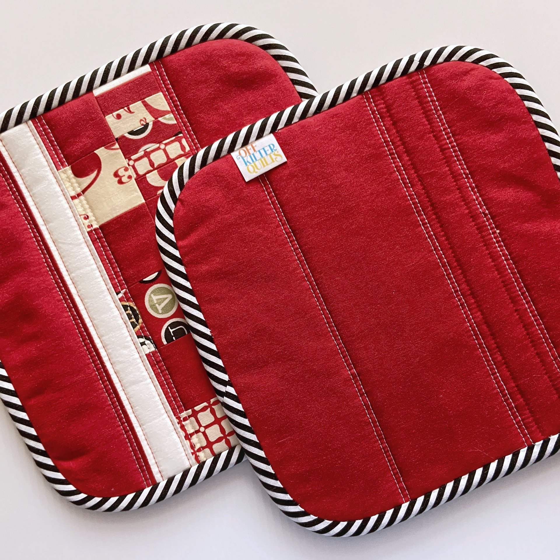 Red Quilted Potholder Set, Retro Kitchen Hot Pads