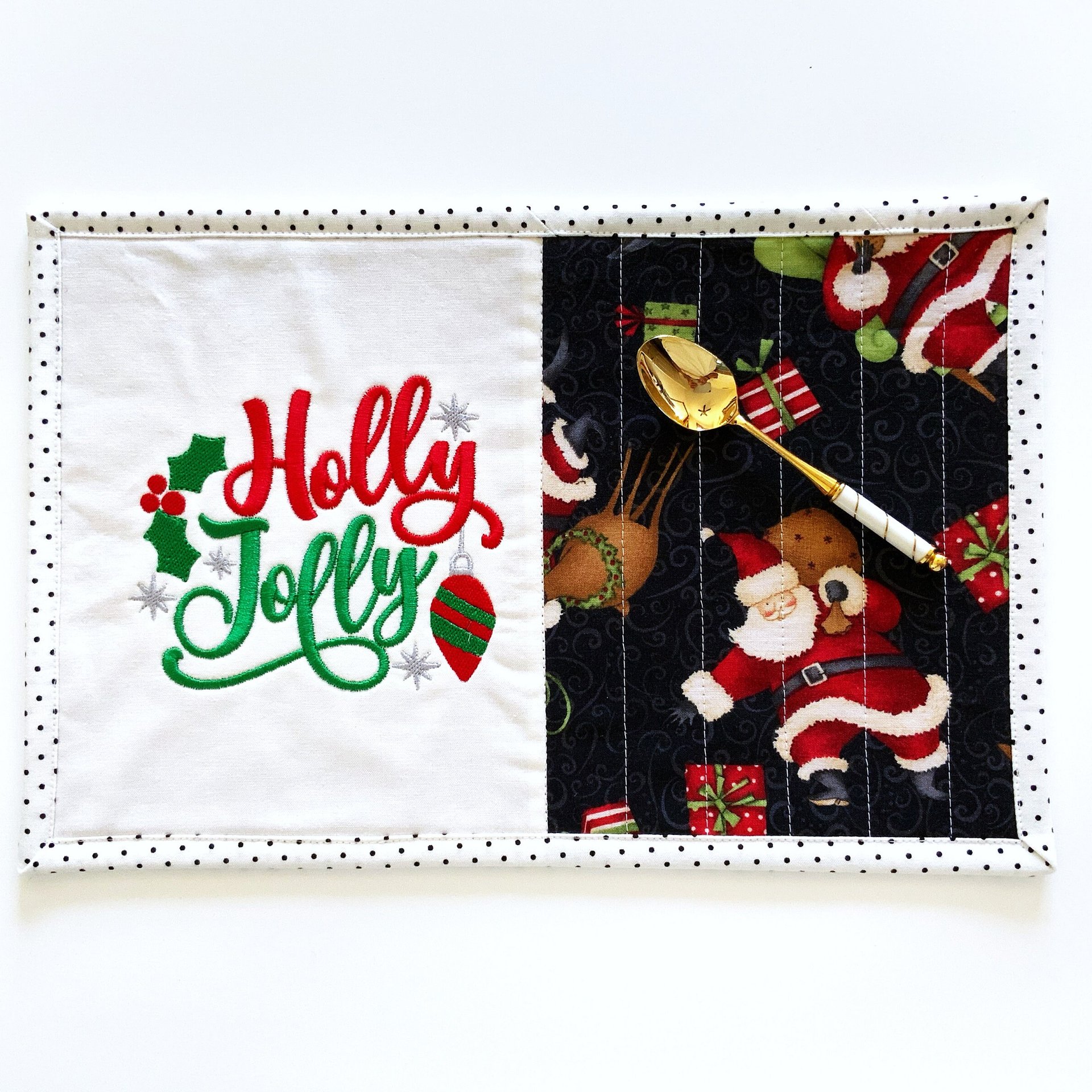 Embroidered Christmas Mug Rug, Holiday Snack Placemat