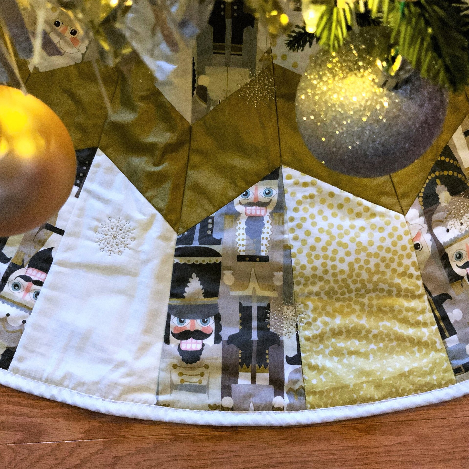 Quilted Christmas Tree Skirt, Nutcracker Fabric, Gold Metallic Snowflakes, 58"